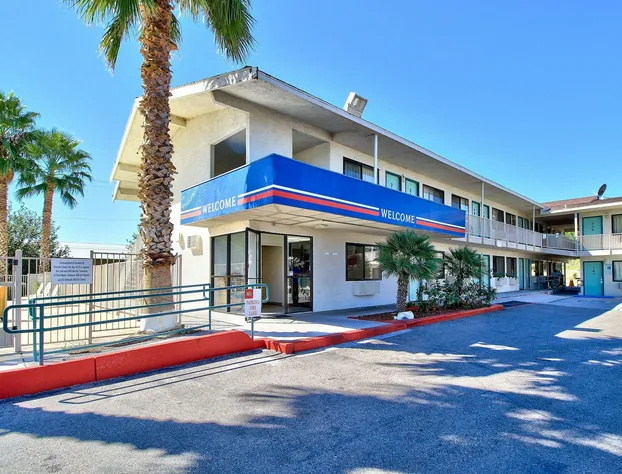 Motel 6 Nogales, AZ - Mariposa Road hotel detail image 1