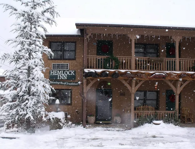 Hemlock Inn hotel detail image 1