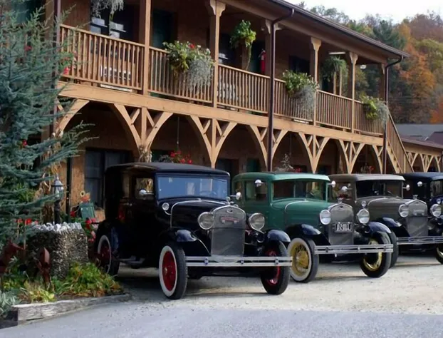 Hemlock Inn hotel detail image 4