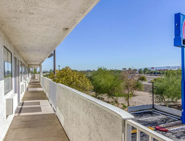 Motel 6 Phoenix, AZ - West hotel detail image 2