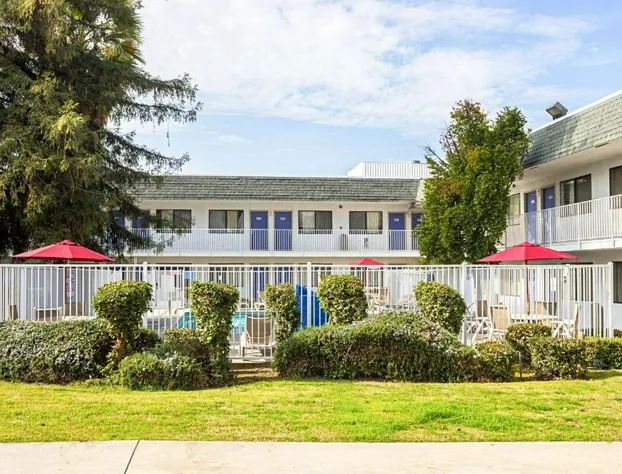 Motel 6 Porterville, CA hotel detail image 2