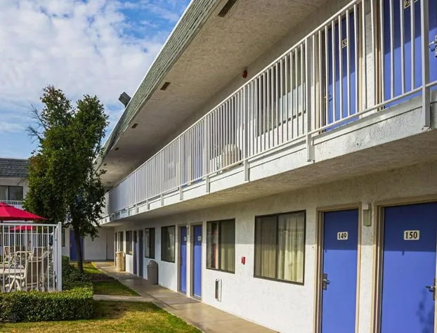 Motel 6 Porterville, CA hotel detail image 4