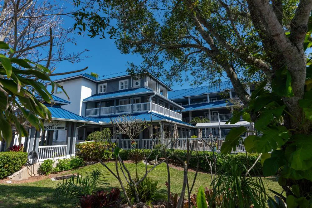 Pirate's Cove Resort & Marina hotel hero