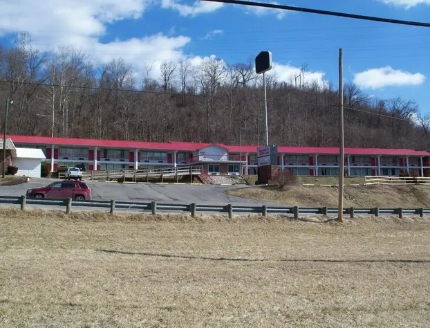 Rodeway Inn South Point hotel detail image 2