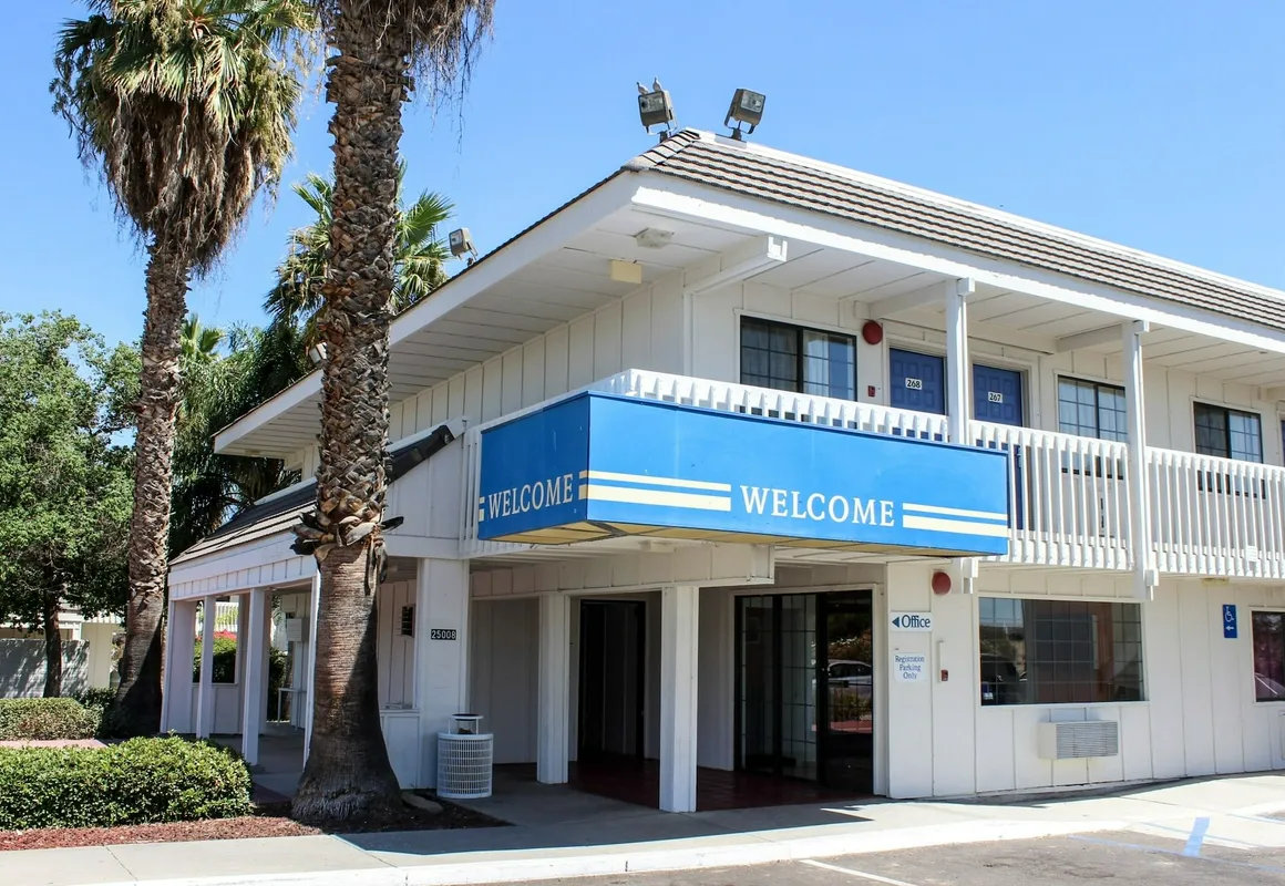 Motel 6 Coalinga, CA - East hotel hero