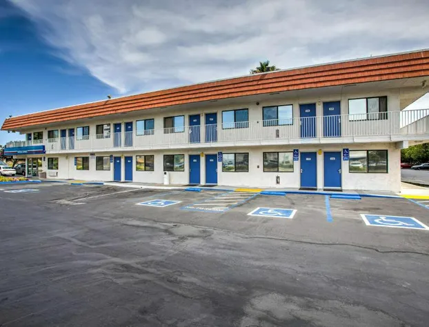 Motel 6 Vacaville, CA hotel detail image 3