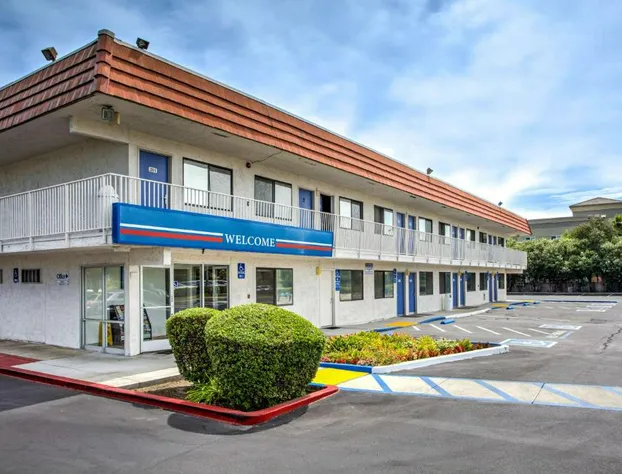 Motel 6 Vacaville, CA hotel detail image 2