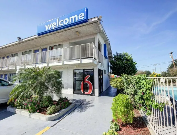 Motel 6 Laredo, TX - South hotel detail image 3