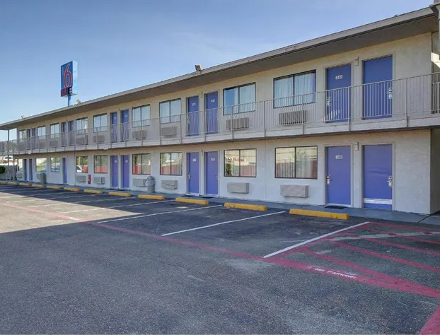 Motel 6 Laredo, TX - South hotel detail image 3