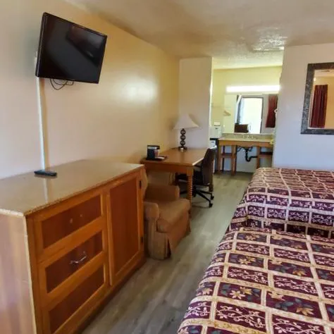 Anaheim National Inn hotel detail image 2