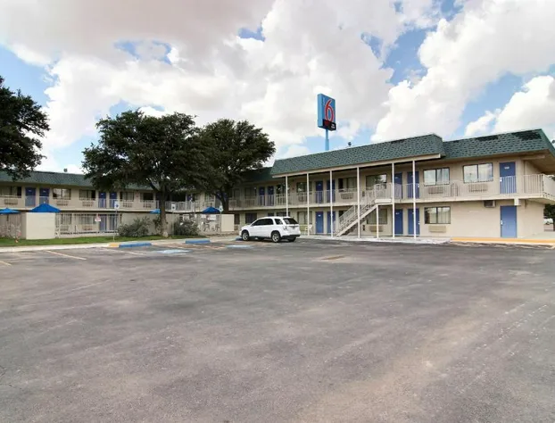 Motel 6 Fort Stockton, TX hotel detail image 3