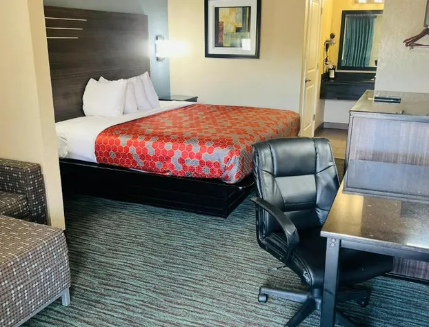 Garden Inn and Suites Little Rock hotel detail image 1