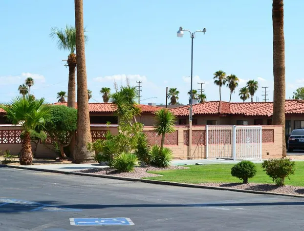 El Rancho Dolores Motel at Joshua Tree National Park hotel detail image 3