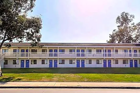 Park Inn by Radisson, Livermore hotel detail image 1