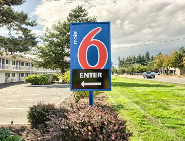 Motel 6 Everett, WA - North hotel detail image 2