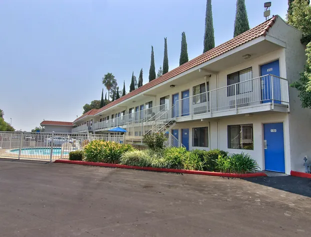 Motel 6 West Sacramento, CA hotel detail image 1