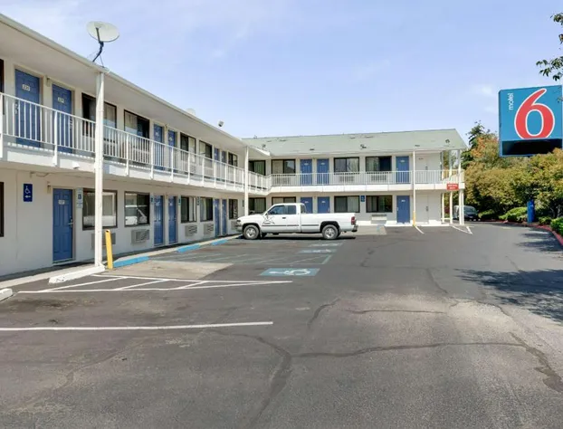 Motel 6 Bellingham, WA hotel detail image 2