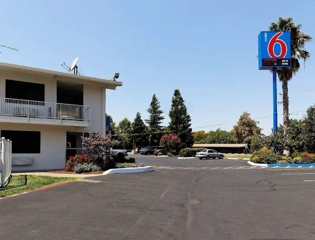 Motel 6 Chico, CA hotel detail image 1