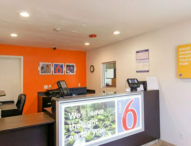 Motel 6 Chico, CA hotel detail image 3