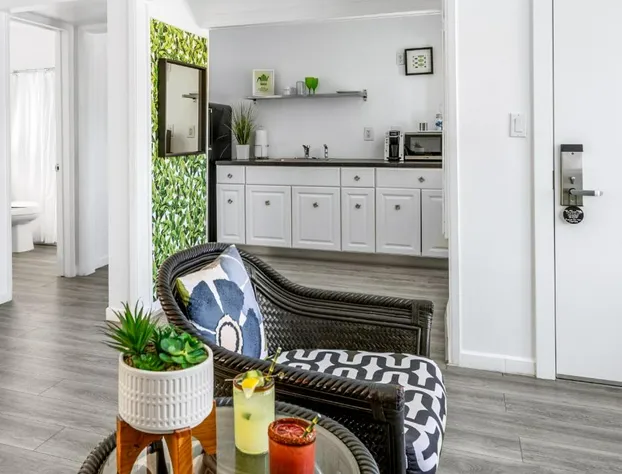 The Three Fifty Hotel hotel detail image 1