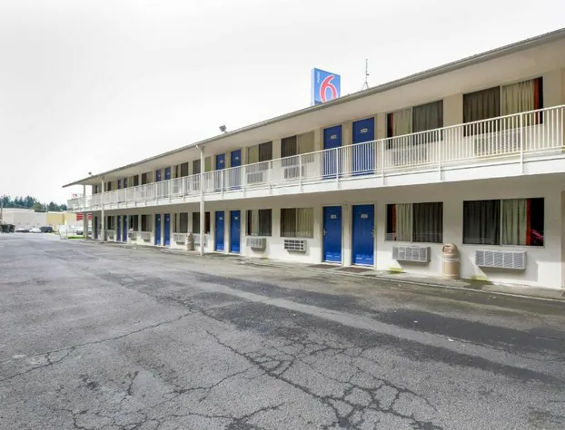 Motel 6 Kelso - Mt. St. Helens hotel detail image 4