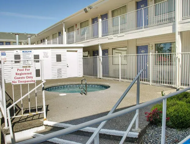 Motel 6 Tacoma, WA - South hotel detail image 4