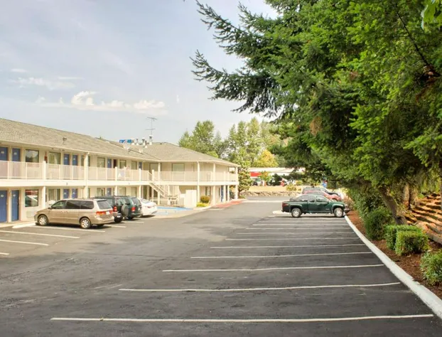 Motel 6 Seattle, WA - South hotel detail image 1
