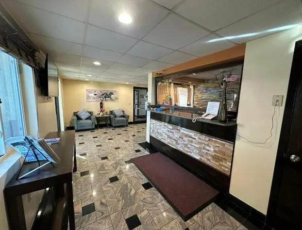 Eco-Lux Inn hotel detail image 4