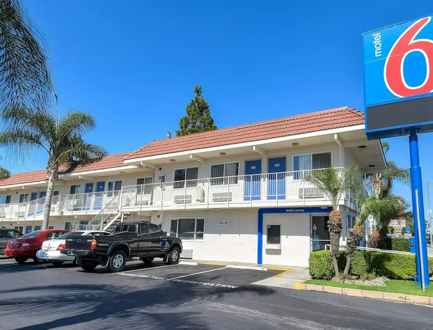 Motel 6 Denver, CO - Airport hotel detail image 1