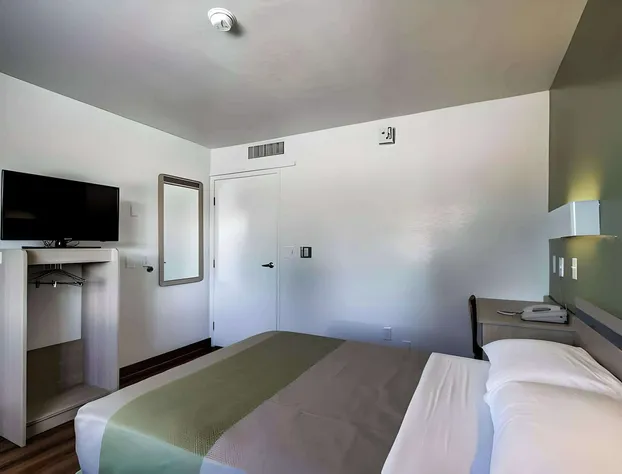 Econo Lodge Midvale hotel detail image 2