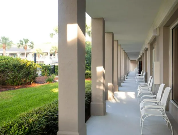 The Beachview Club hotel detail image 2