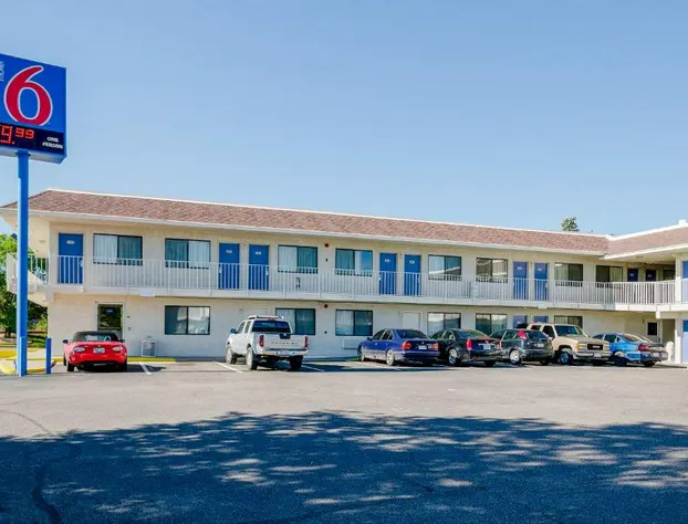 Motel 6 Thornton, CO hotel detail image 1