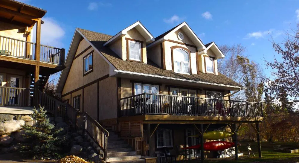 Timberland Inn hotel hero