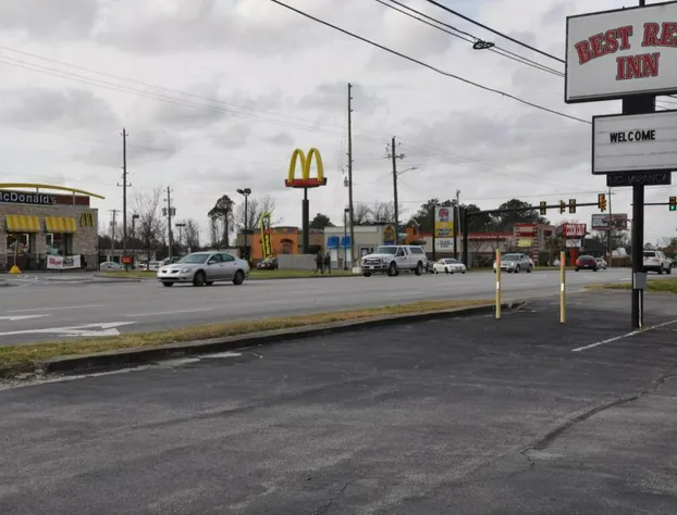 Best Rest Inn hotel detail image 4