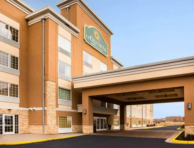 La Quinta Inn & Suites by Wyndham Rochester Mayo Clinic S hotel detail image 2