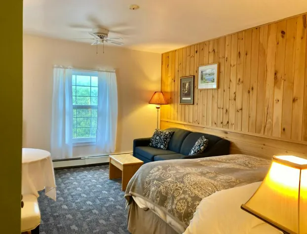 Castle Rock Country Inn hotel detail image 4