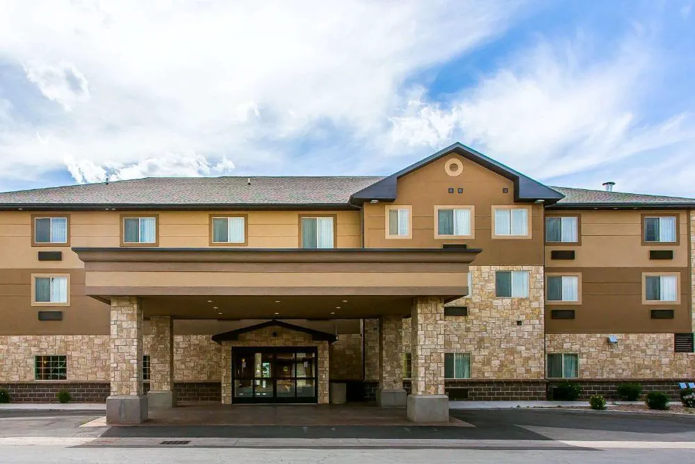 Comfort Inn Ballard-Roosevelt hotel hero