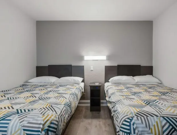 Motel 6 Normal, IL - Bloomington Area hotel detail image 2