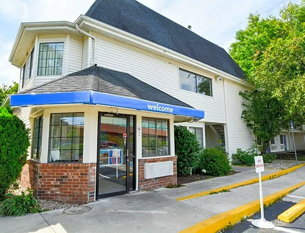 Motel 6 Wethersfield, CT - Hartford hotel detail image 3