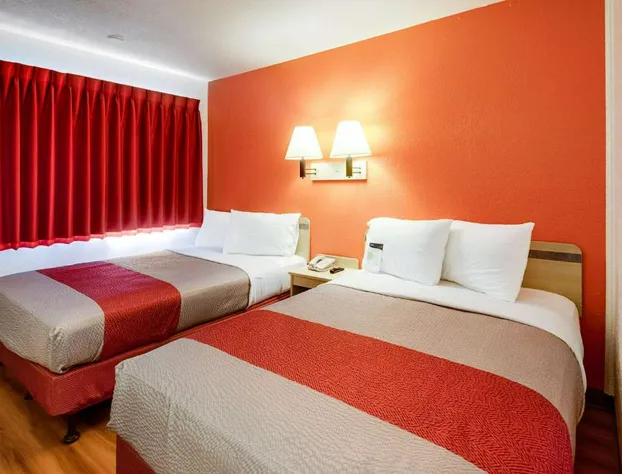 Motel 6 Lenexa, KS - Kansas City Southwest hotel detail image 2