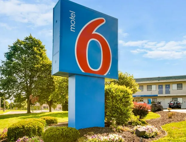 Motel 6 Lenexa, KS - Kansas City Southwest hotel detail image 1