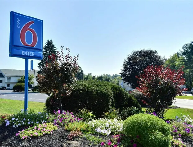 Motel 6 Nashua, NH - North hotel detail image 3