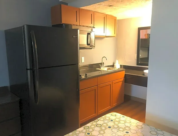 Days Inn by Wyndham Indianapolis South hotel detail image 3