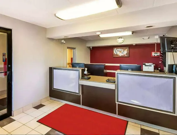 Days Inn by Wyndham Charleston WV hotel detail image 1