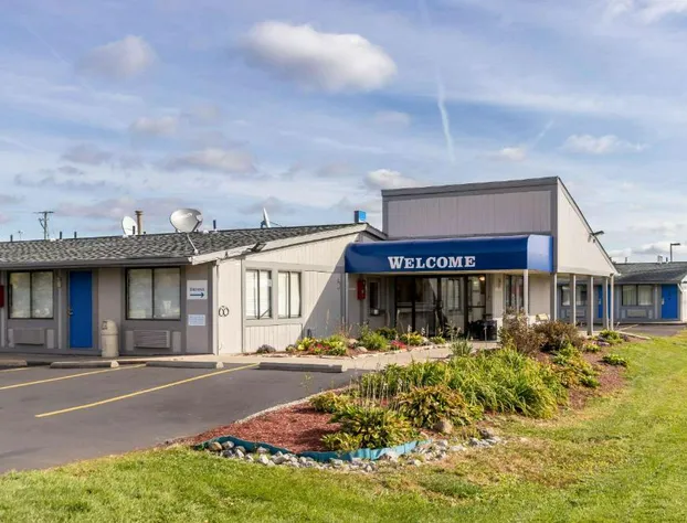 Rodeway Inn Near Hall of Fame hotel detail image 1