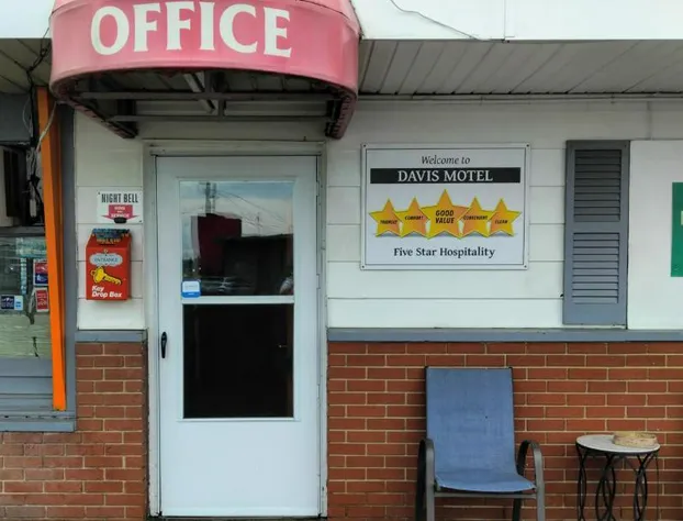 Davis Motel hotel detail image 4