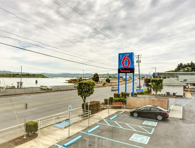 Motel 6 Coos Bay, OR hotel detail image 3