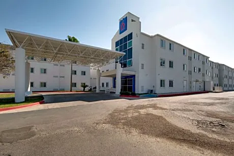 Motel 6 Brownsville, TX hotel hero