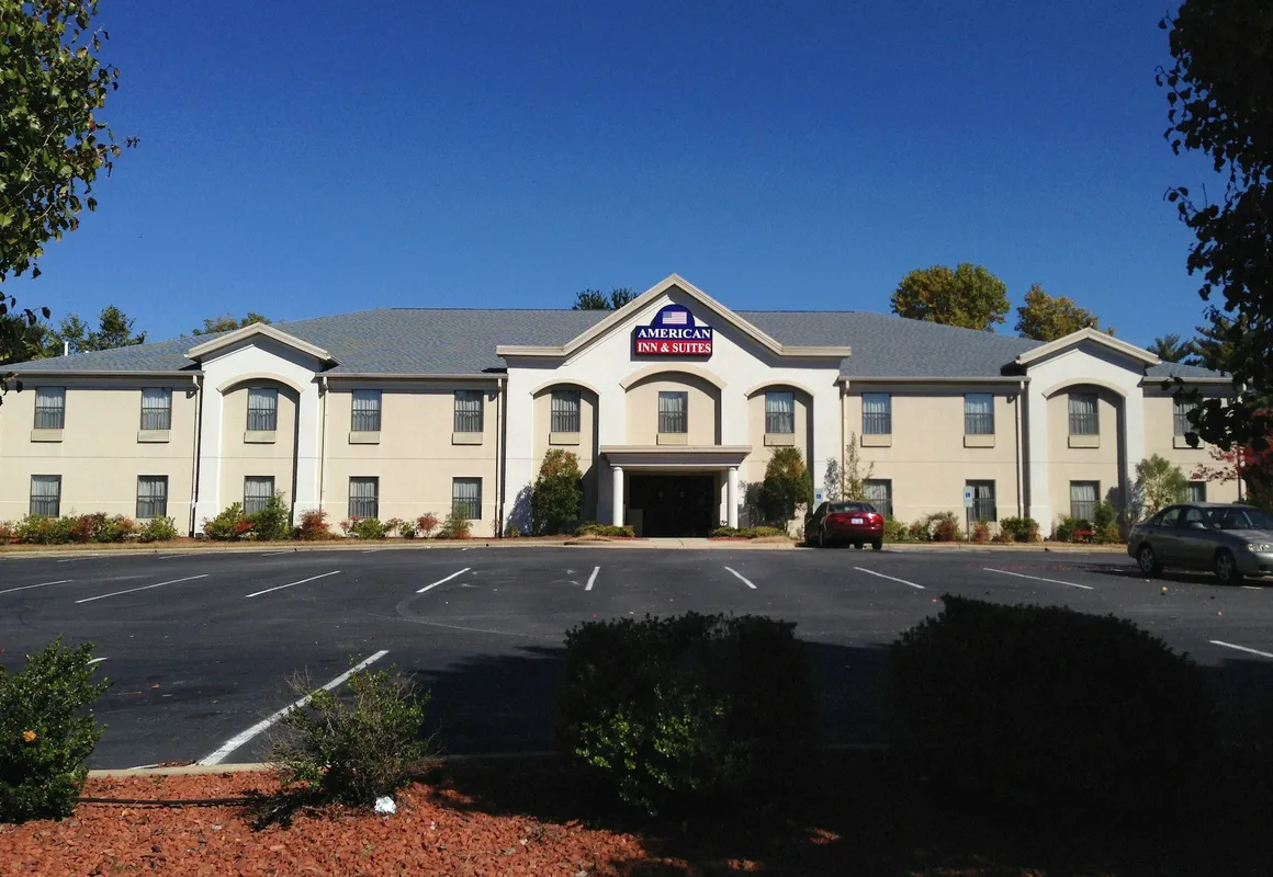 American Inn & Suites - High Point NC hotel hero