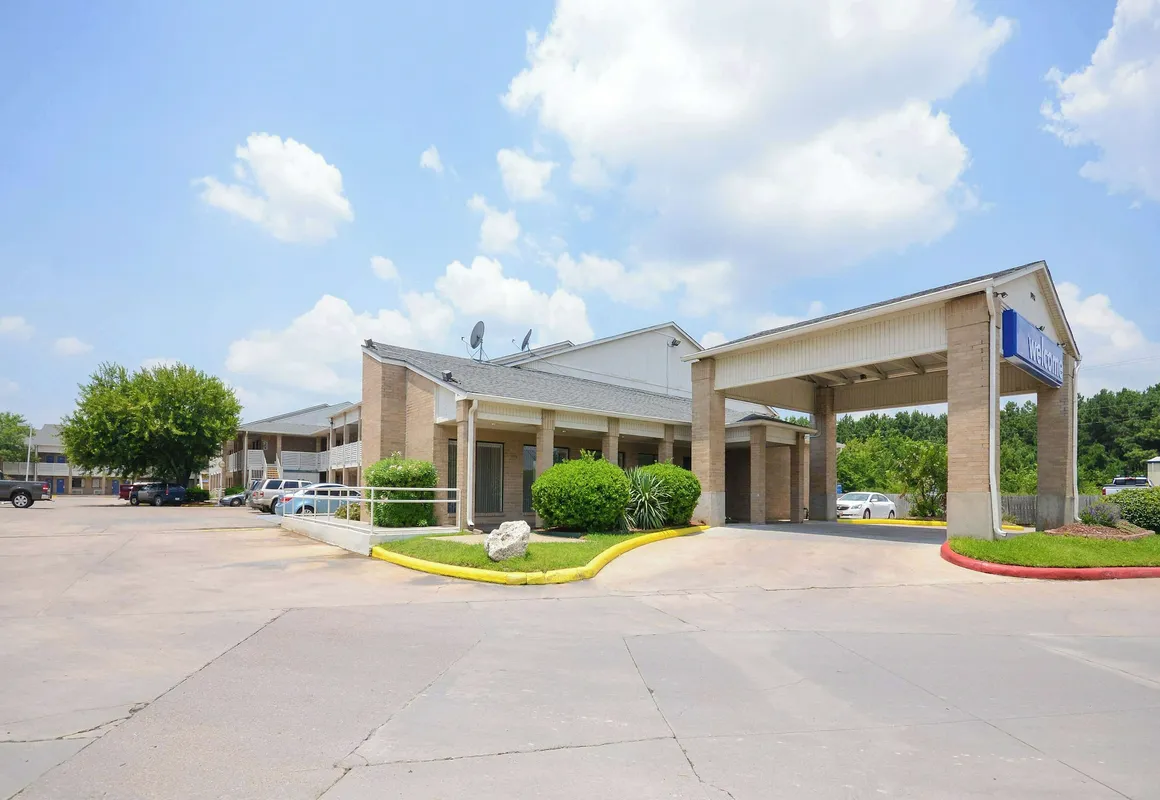 Motel 6 Baytown, TX - Baytown East hotel hero